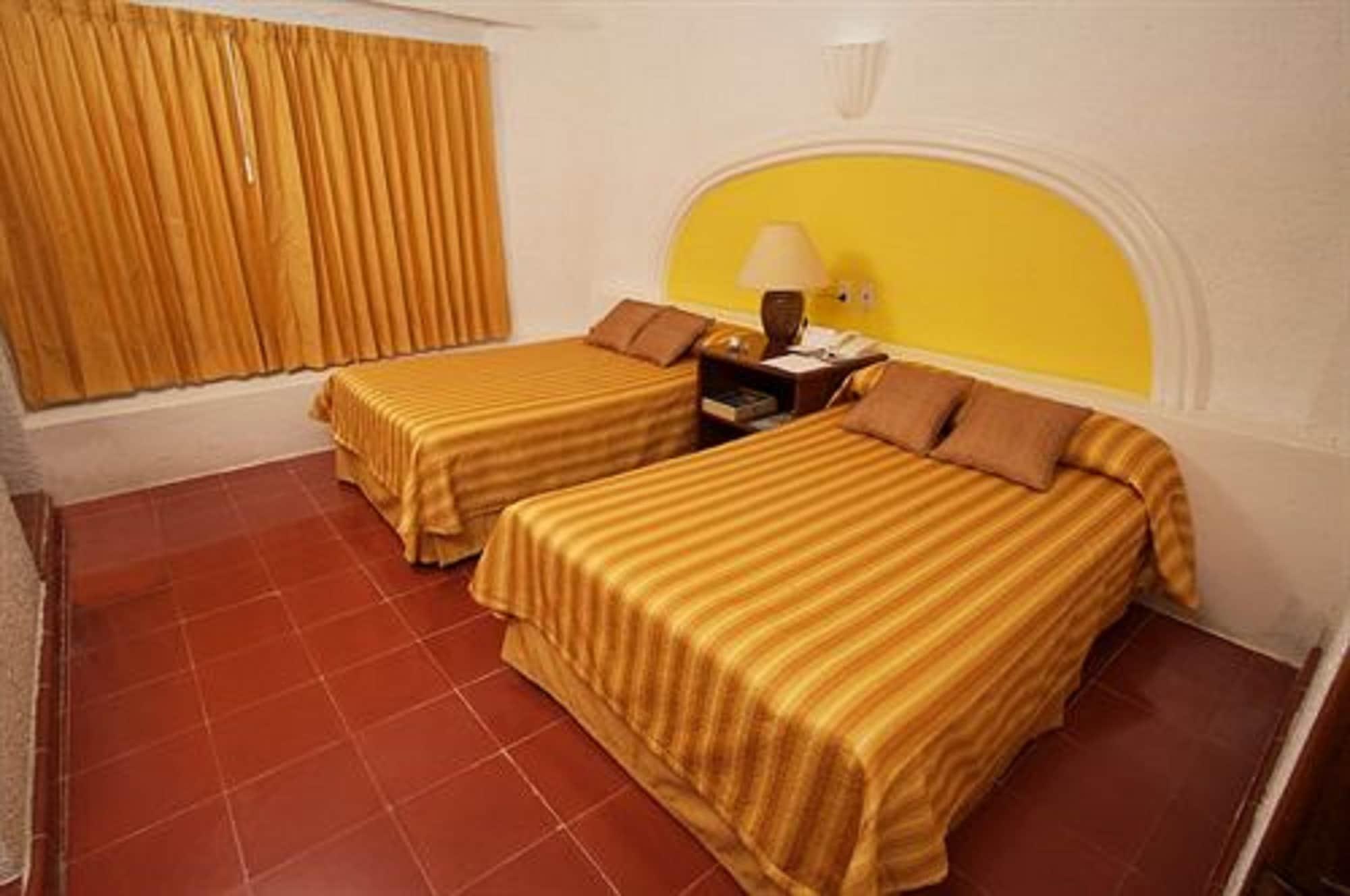 Hotel Antillano كانكون المظهر الخارجي الصورة