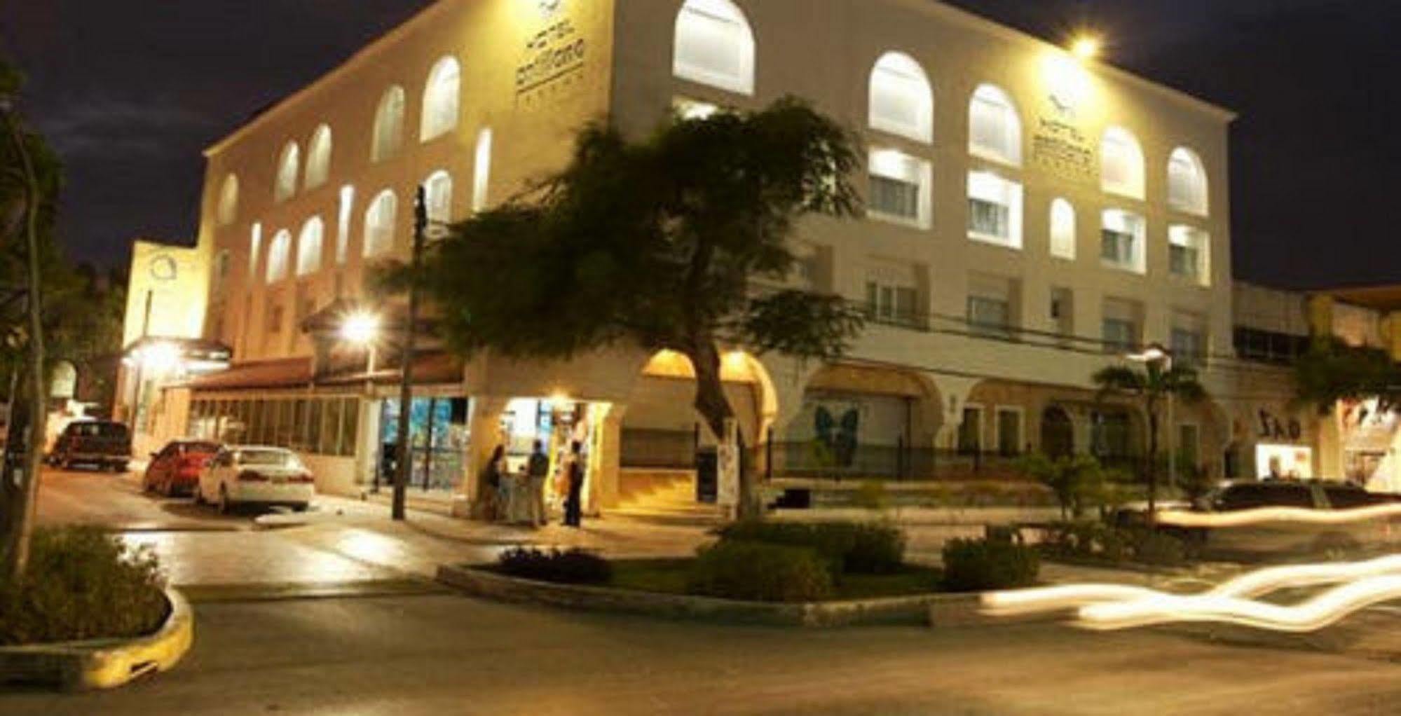 Hotel Antillano كانكون المظهر الخارجي الصورة